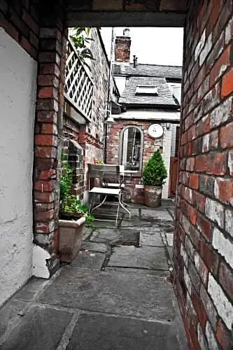 The Old Bakery Restaurant with Rooms