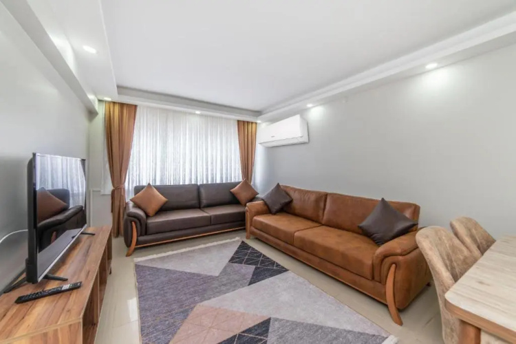 Altiparmak central 2 bdrm apartment