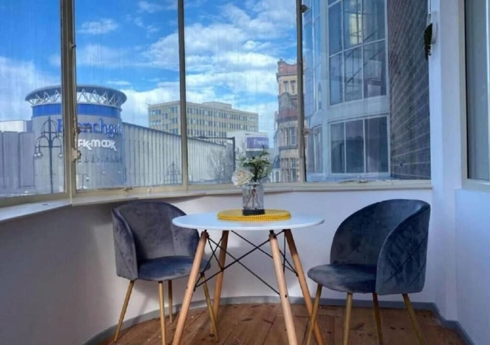 Deluxe Apartment