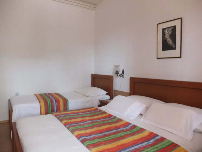 Apartment Marija - with pool : A1 Supetar, Island Brac