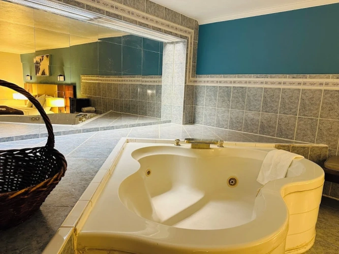 Luxury Double Suite