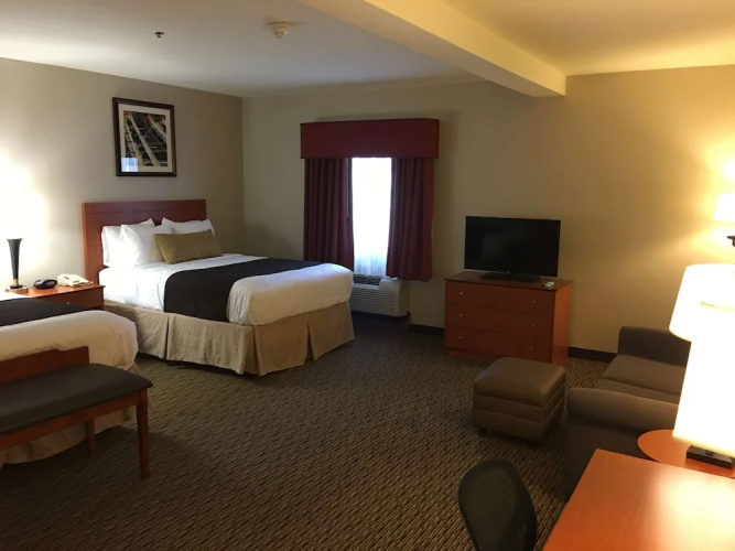 Hampton Inn