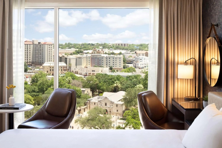 Hyatt Regency San Antonio Riverwalk