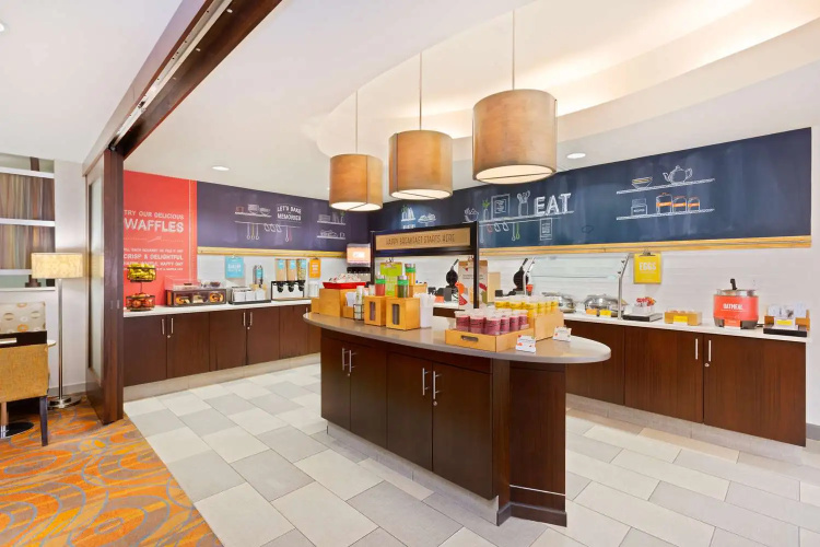 Holiday Inn Orlando-International Airport photo 16