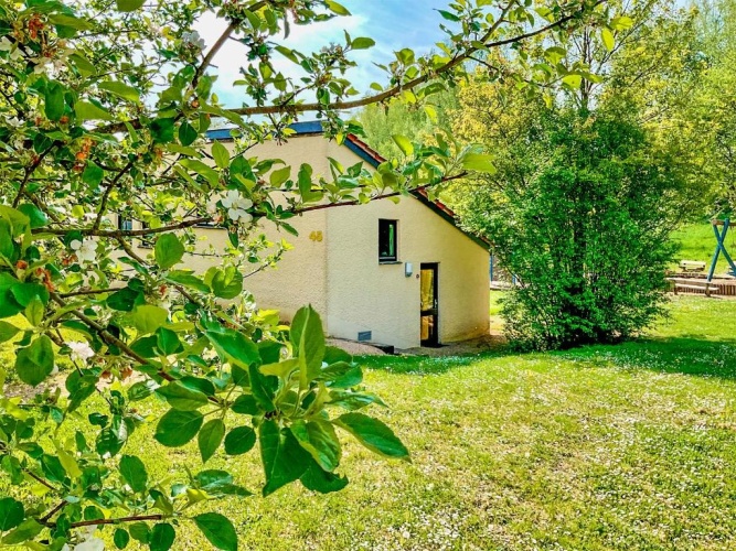 2 Bedrooms Cottage