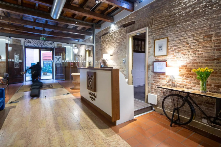 Ripagrande Hotel