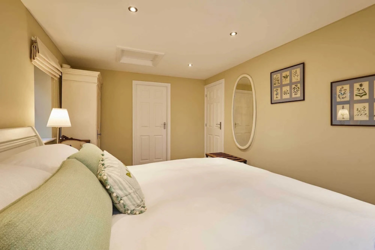 Host and Stay 36 Hardy Meadows