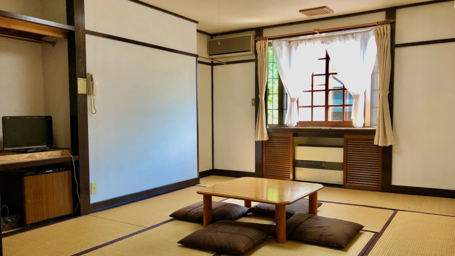 Standard Quadruple room with mountain view