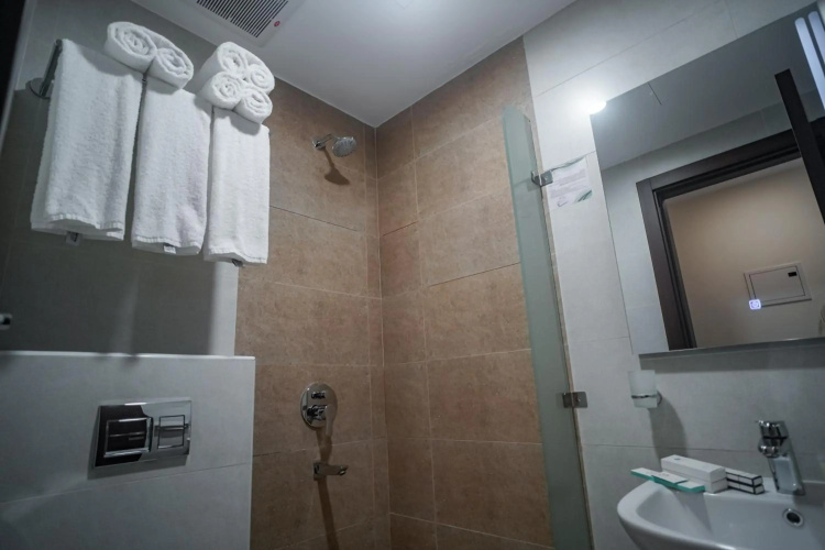 Worth Elite Hotel