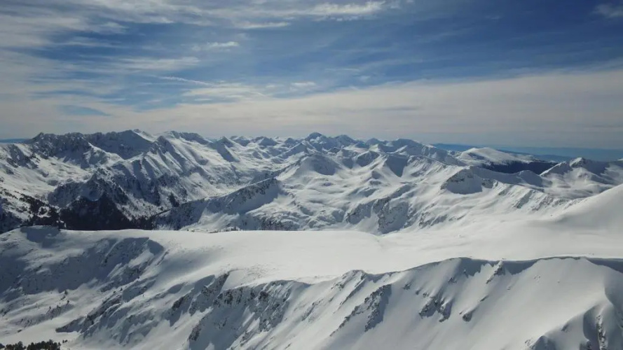 Great location near lift
