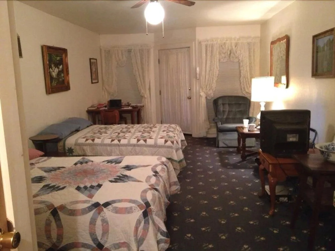 Lone Star Bed and Bath