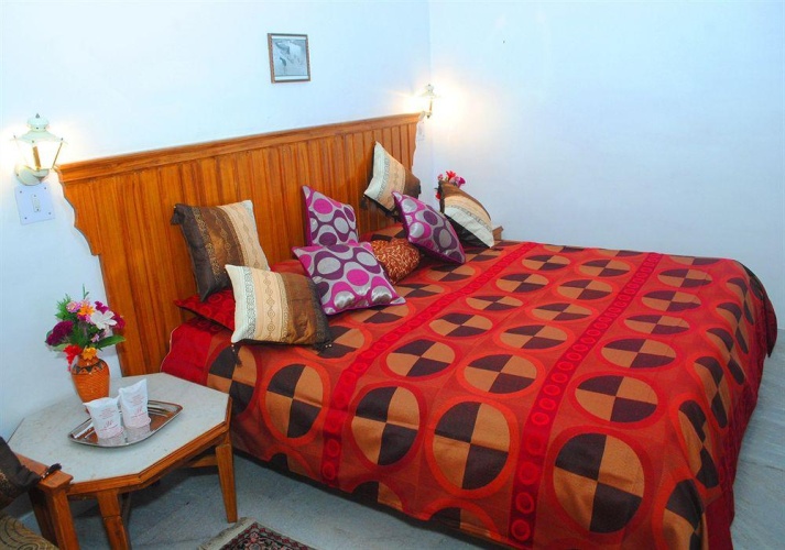Deluxe Single room