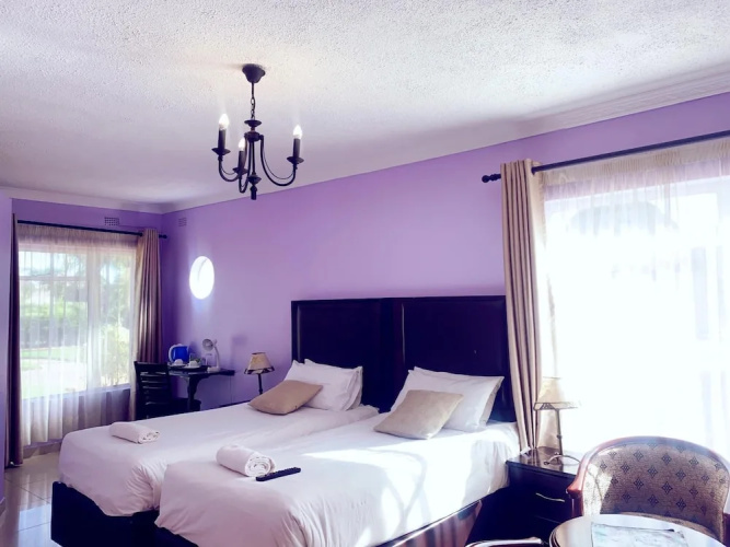Riverstone Guest Lodge