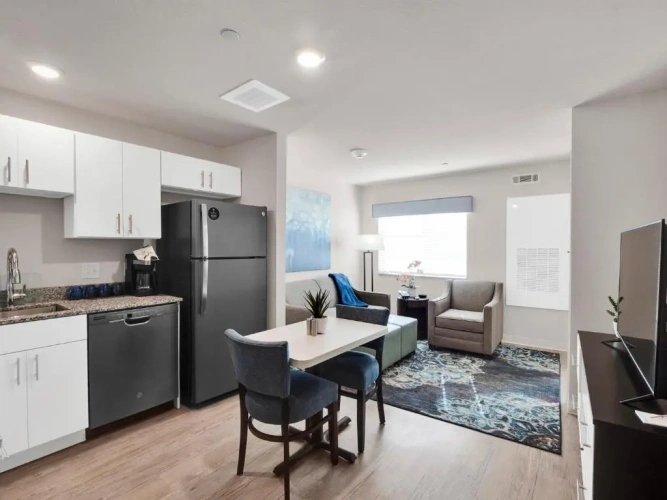 1 Bedroom Double Suite