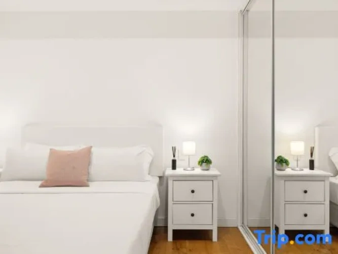1 Bedroom Standard room with balcony