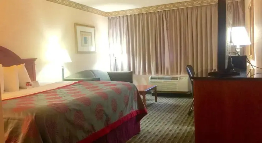 Ramada Levittown