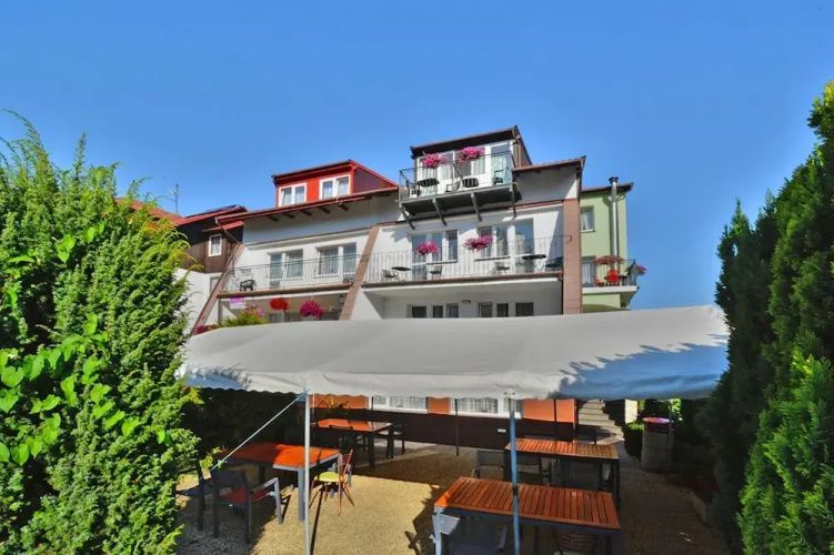 Cozy Holiday Apartment Close to the Beach