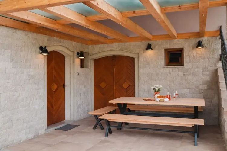 Vineyard cottage Radulja