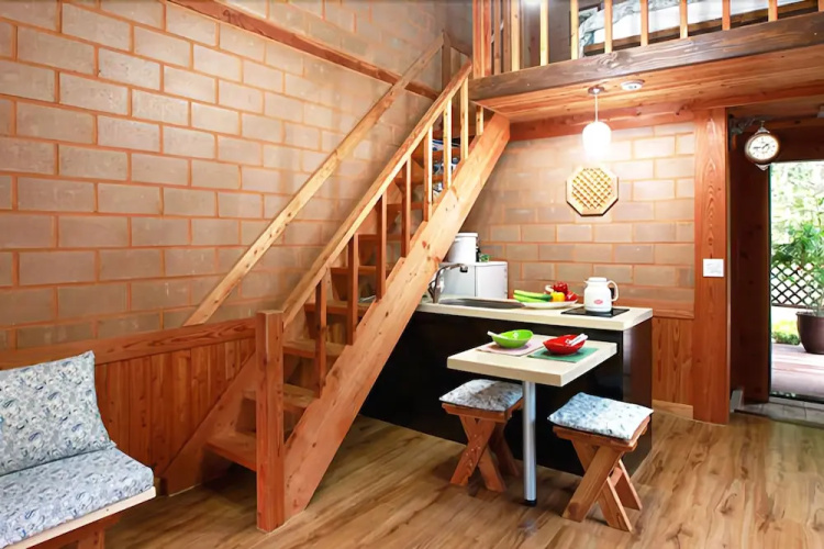 Yangyang Bidanhyang Komu Pension