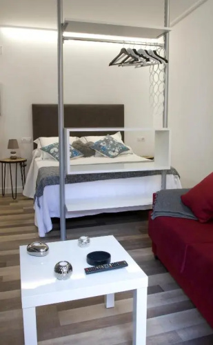 Acio blanco. Loft en el Casco Histórico de Ourense