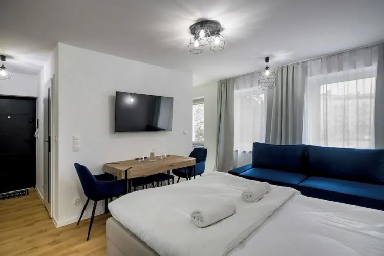 RentPlanet - Studio Oleśnicka