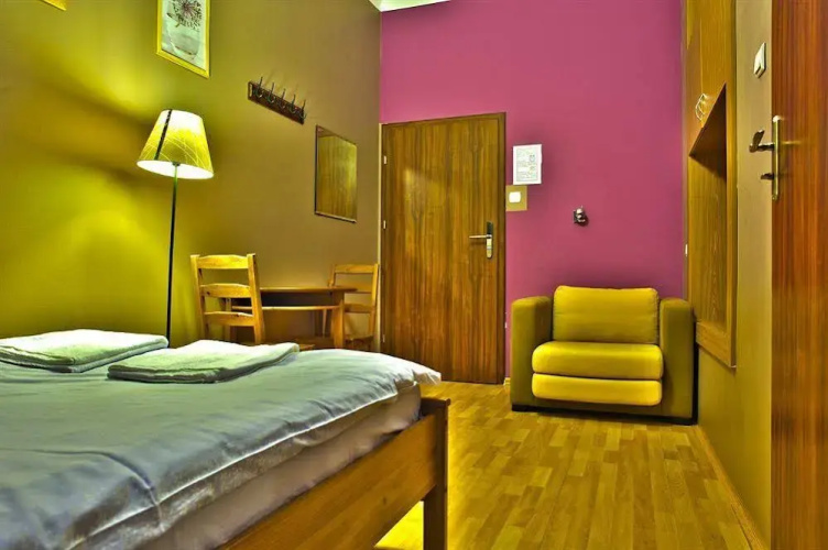Nathans Villa Hostel
