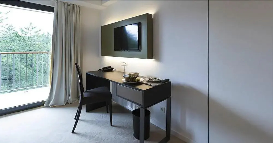 M Place Hotel Guwol-dong