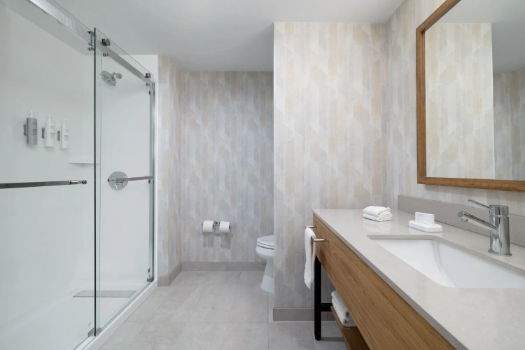 Quadruple Suite
