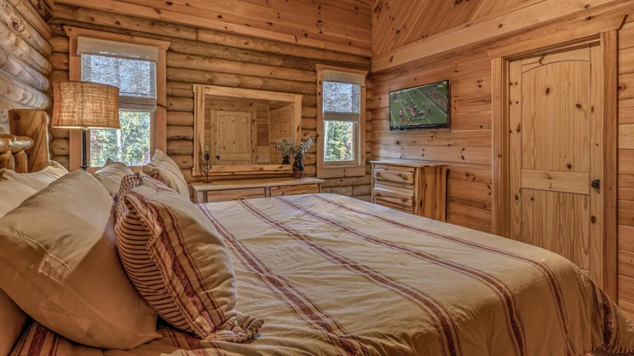 Log-off Lodge by Escape to Blue Ridge