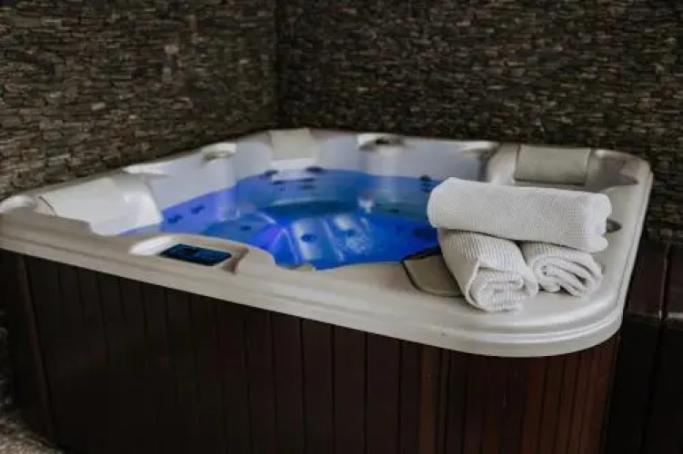 Sepia Spa