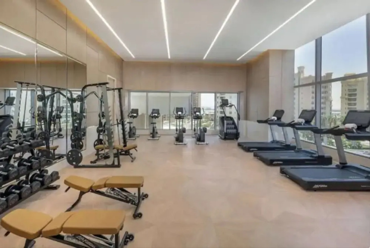 Luxurious St Regis 1 Bed Palm View