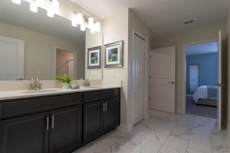 8BR ChampionsGate Pool Home w Theater