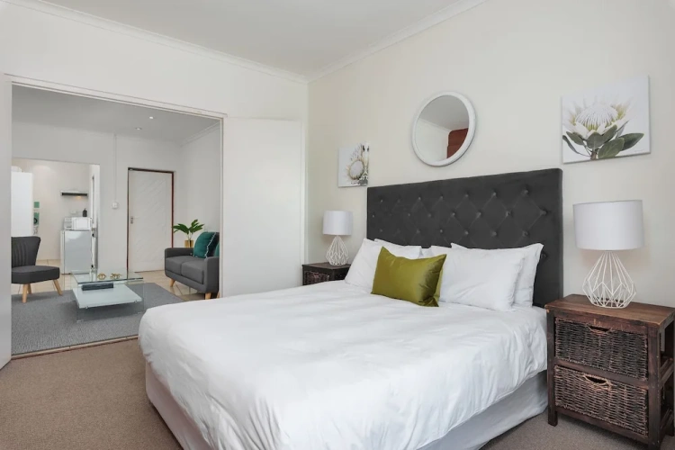 4 Bedrooms Family Cottage with balcony