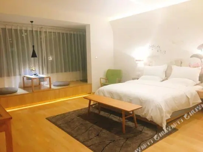 Standard Sextuple room