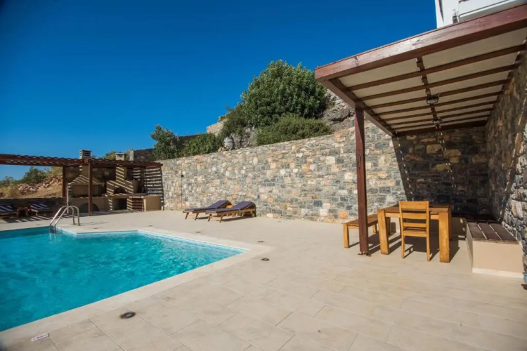 Maris Luxury Villas