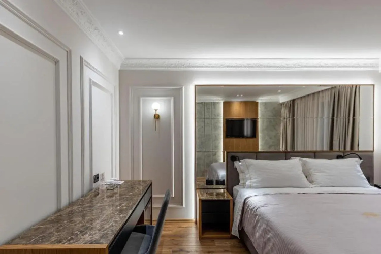 Moenia Boutique Hotel