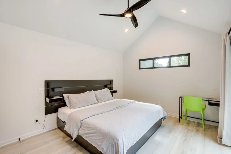 3 Bedrooms Cottage