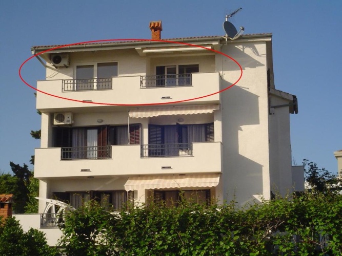 3 Bedrooms Apartment with sea view