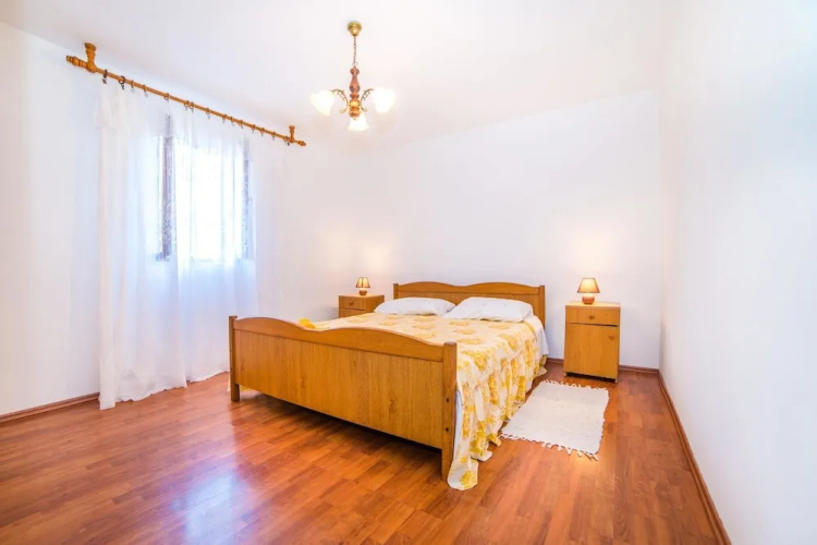 Holiday Apartment Nino