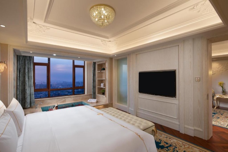 Deluxe Double Suite
