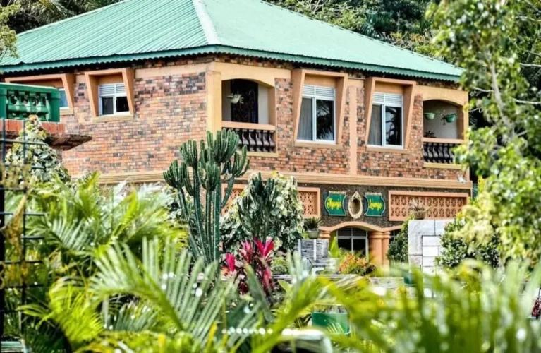 Standard Double room with garden view