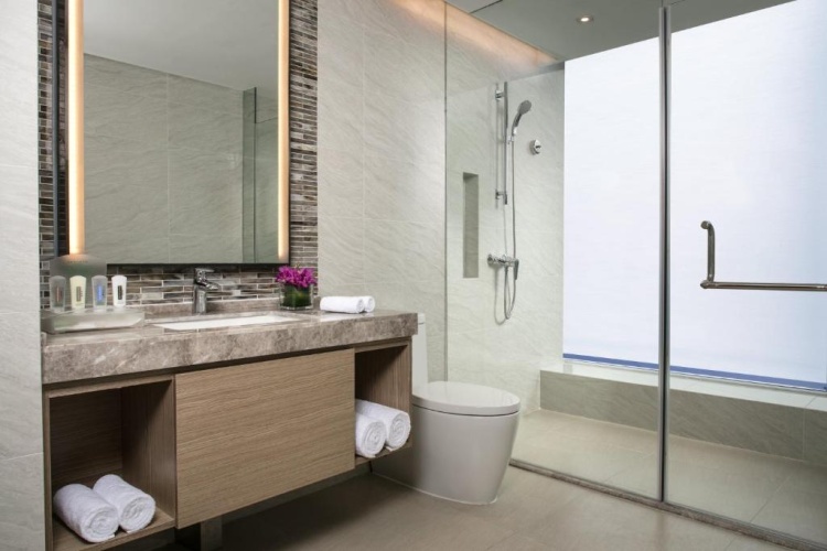 Standard Double Suite