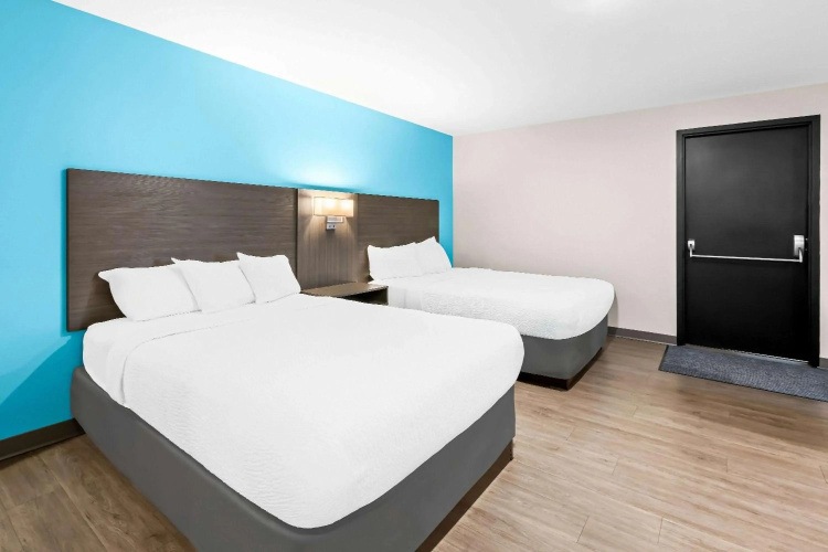 Howard Johnson by Wyndham Thunder Bay