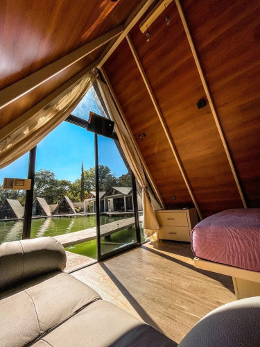 Río HOTEL y glamping