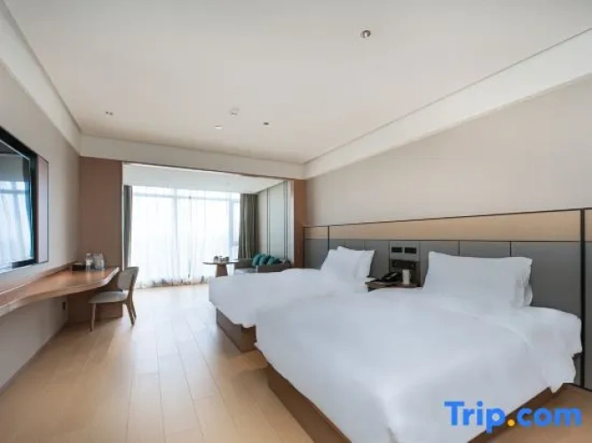 Standard Twin room with sea view