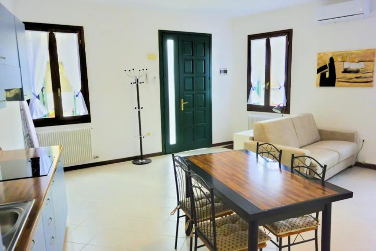 Ca Nova Apartments