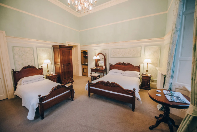 Cornhill Castle Hotel