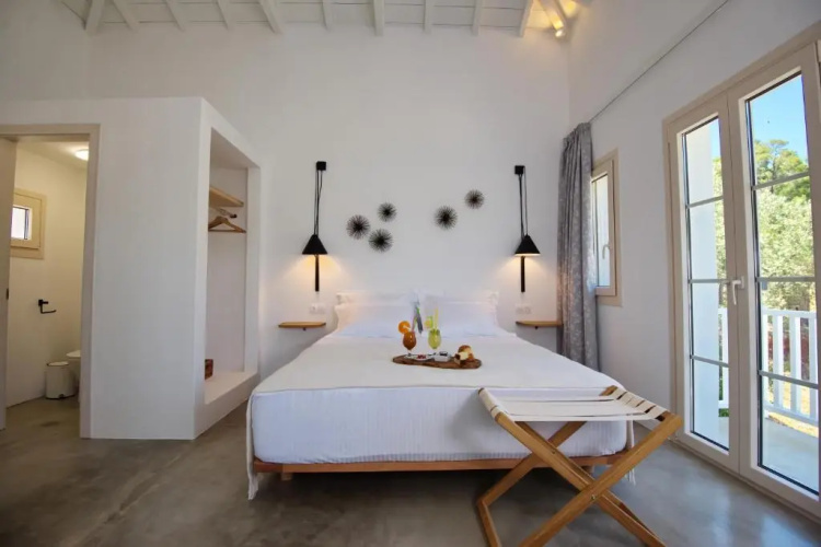 Eleon Suites new