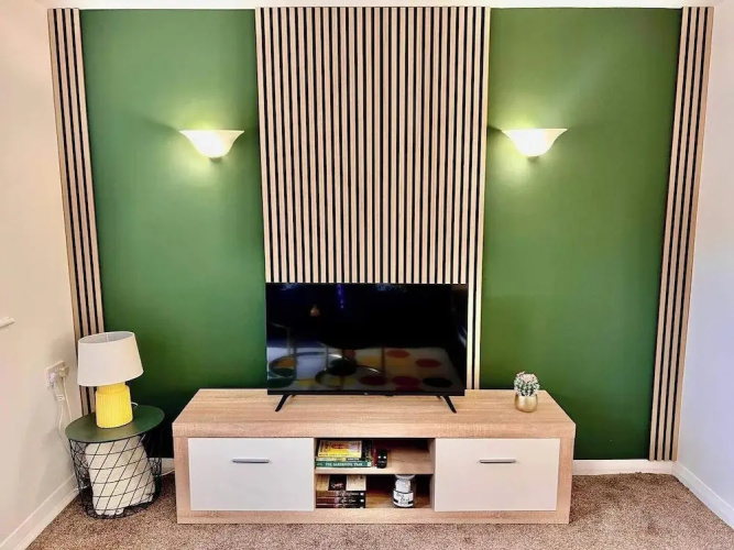 A Vibrant 3-bedroom House With Ample Parking