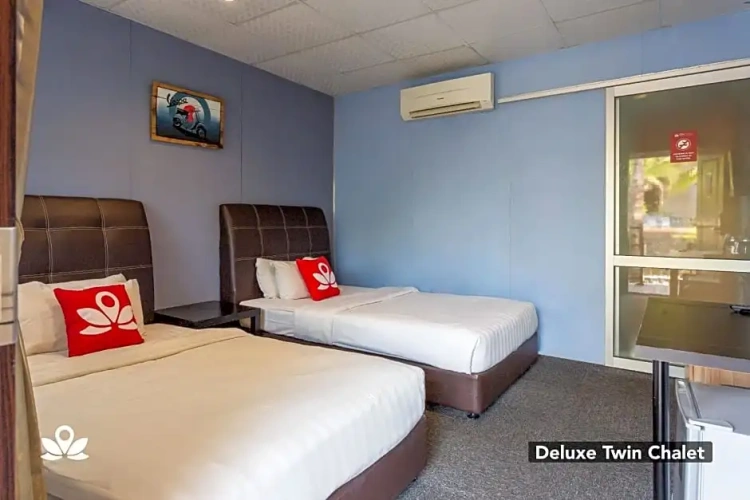 Deluxe Twin Chalet